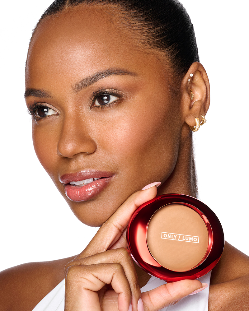 💎 LuxeMatte Silk Powder – Glow Now, Save 35%!