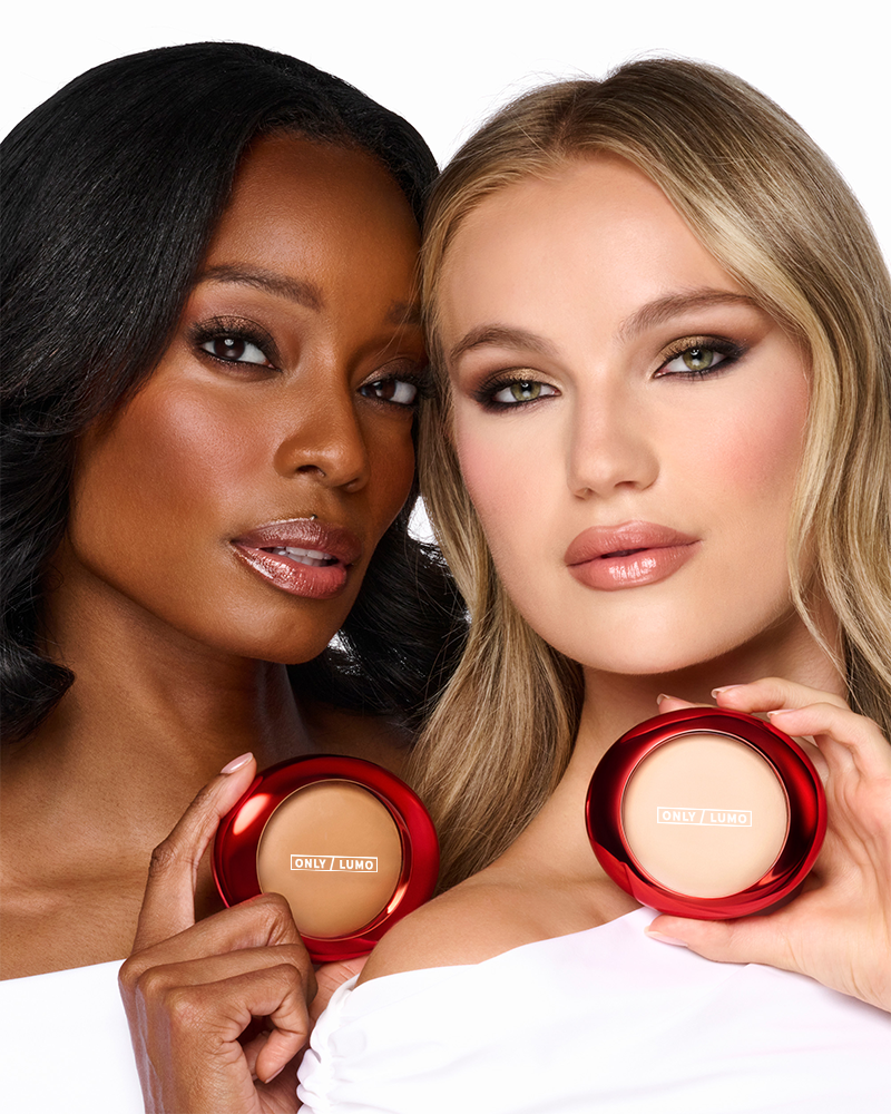 💎 LuxeMatte Silk Powder – Glow Now, Save 35%!